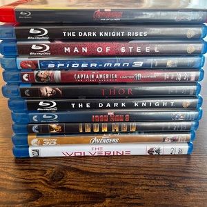 Lot of Comic Book Blu-Ray DVDs